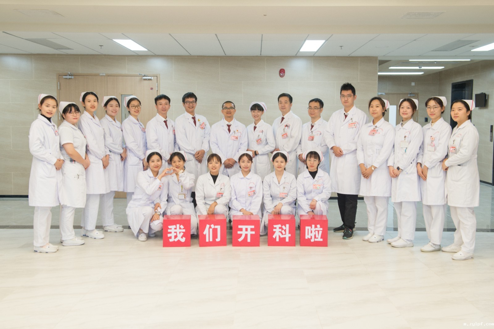 D8A_9951.jpg D8A_9951.jpg