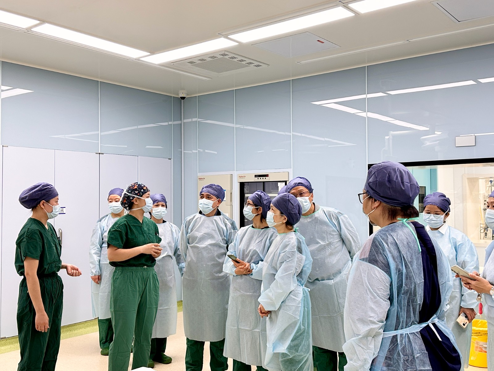 6.1 手术室、麻醉科.JPG